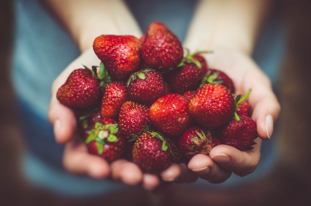 Truskawki to polskie superfoods. Zobacz, dlaczego warto zajadać się nimi cały rok!